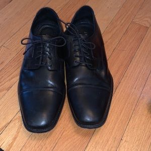 J. Murphy black leather dress shoes